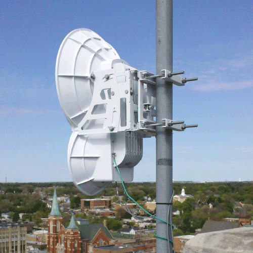  Pont Wifi (Point à point) 1Gb Antenne Air Fiber AF-5 1 : Antenne 1Gb pour Pont Radio 5,4-5,8Ghz de 500m à 100km 